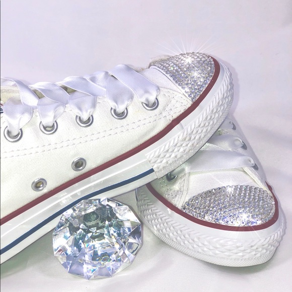 NIB 💠 Custom Swarovski Converse